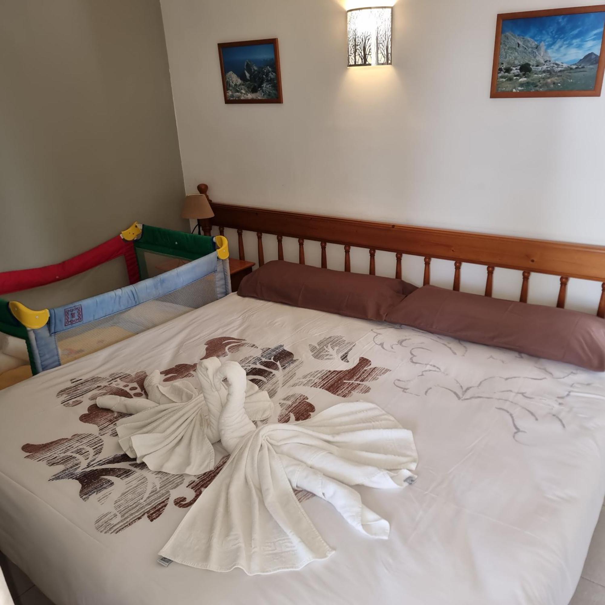 Apartamento Portosun Caracol Puerto Colom Dış mekan fotoğraf